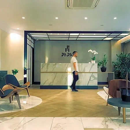 Park Hotel 4*